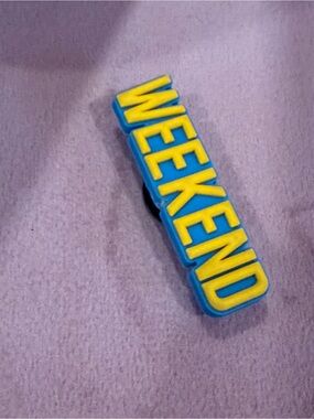 Weekend jibbitz croc charm  - Yellow & Blue